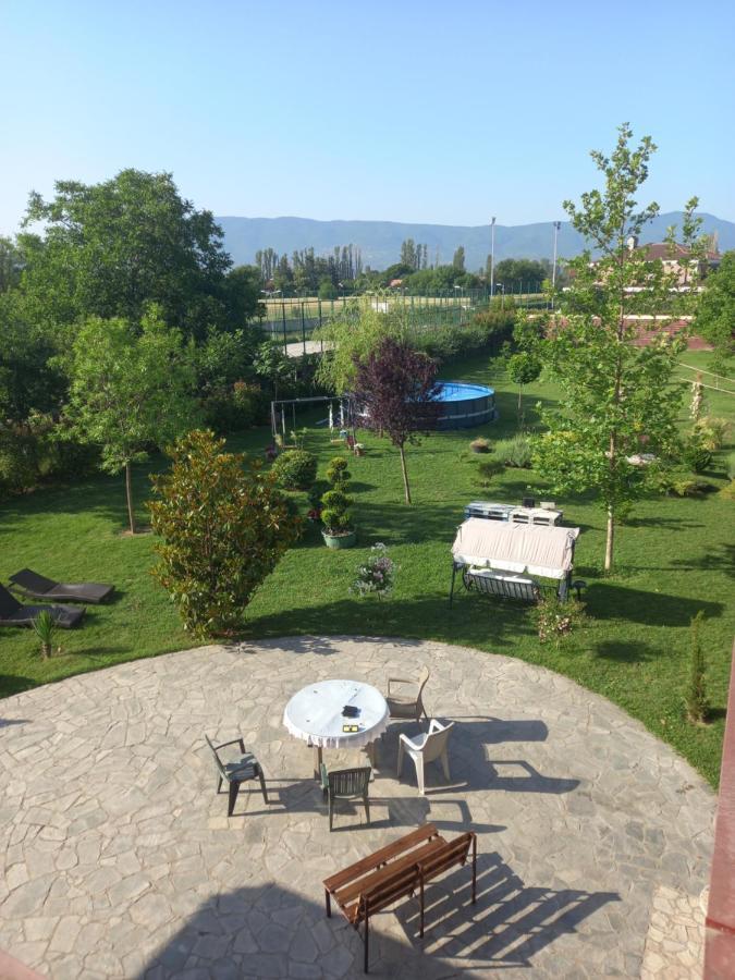 Green Villa Rodna Скопие Екстериор снимка