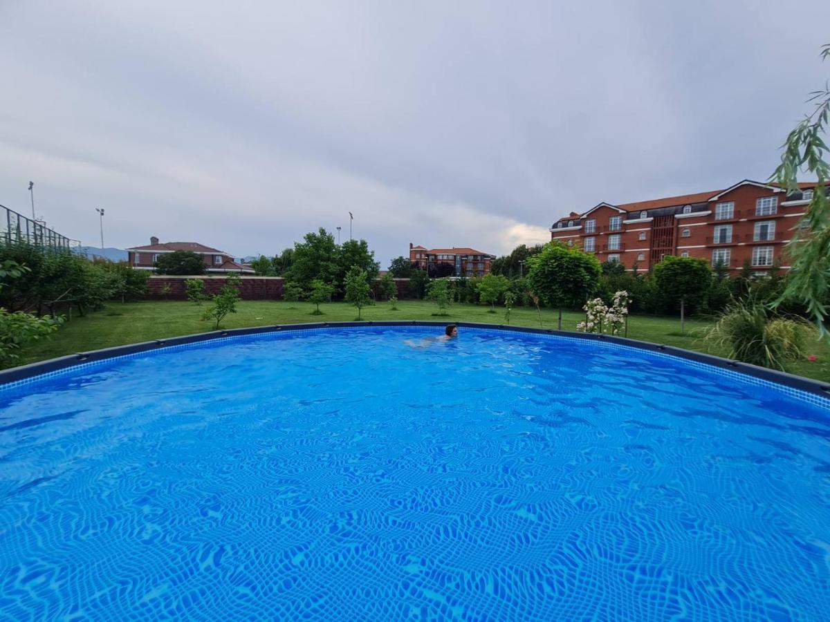 Green Villa Rodna Скопие Екстериор снимка