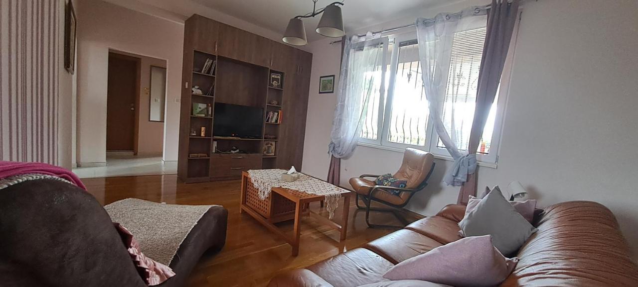 Green Villa Rodna Скопие Екстериор снимка