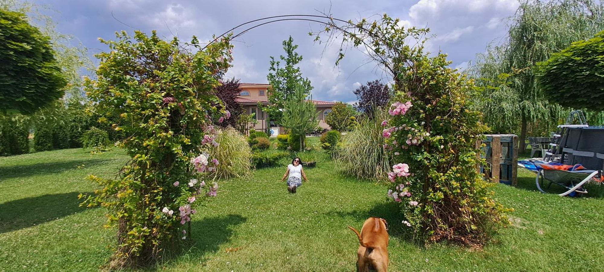 Green Villa Rodna Скопие Екстериор снимка